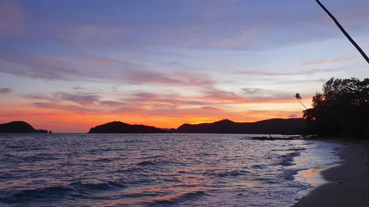 Monkey Island Resort Koh Mak Bagian luar foto