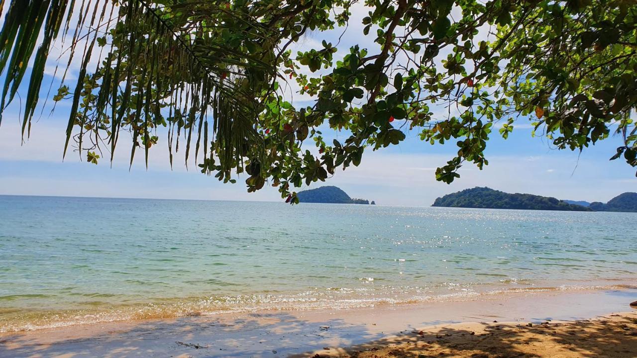 Monkey Island Resort Koh Mak Bagian luar foto